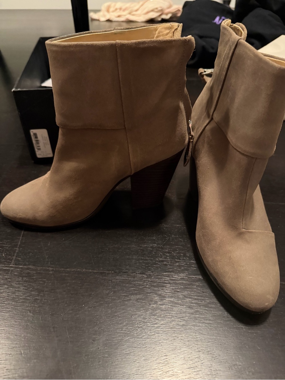 Rag and Bone Stone waxy classic Newbury boot